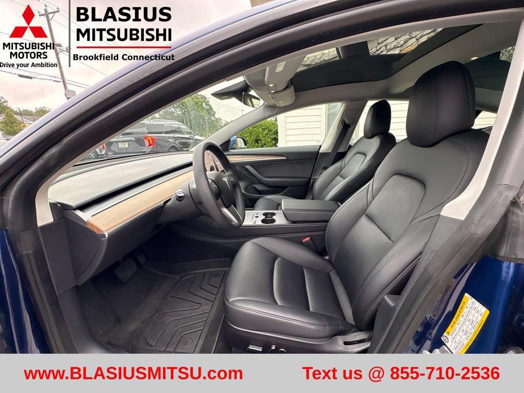 Used 2022 Tesla Model 3 Long Range AWD/4WD image 17
