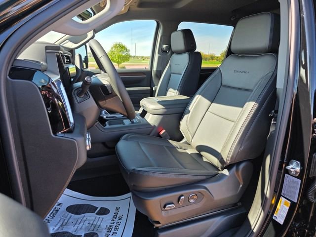 New 2026 GMC Sierra 3500 Denali w/ Technology Package image 6