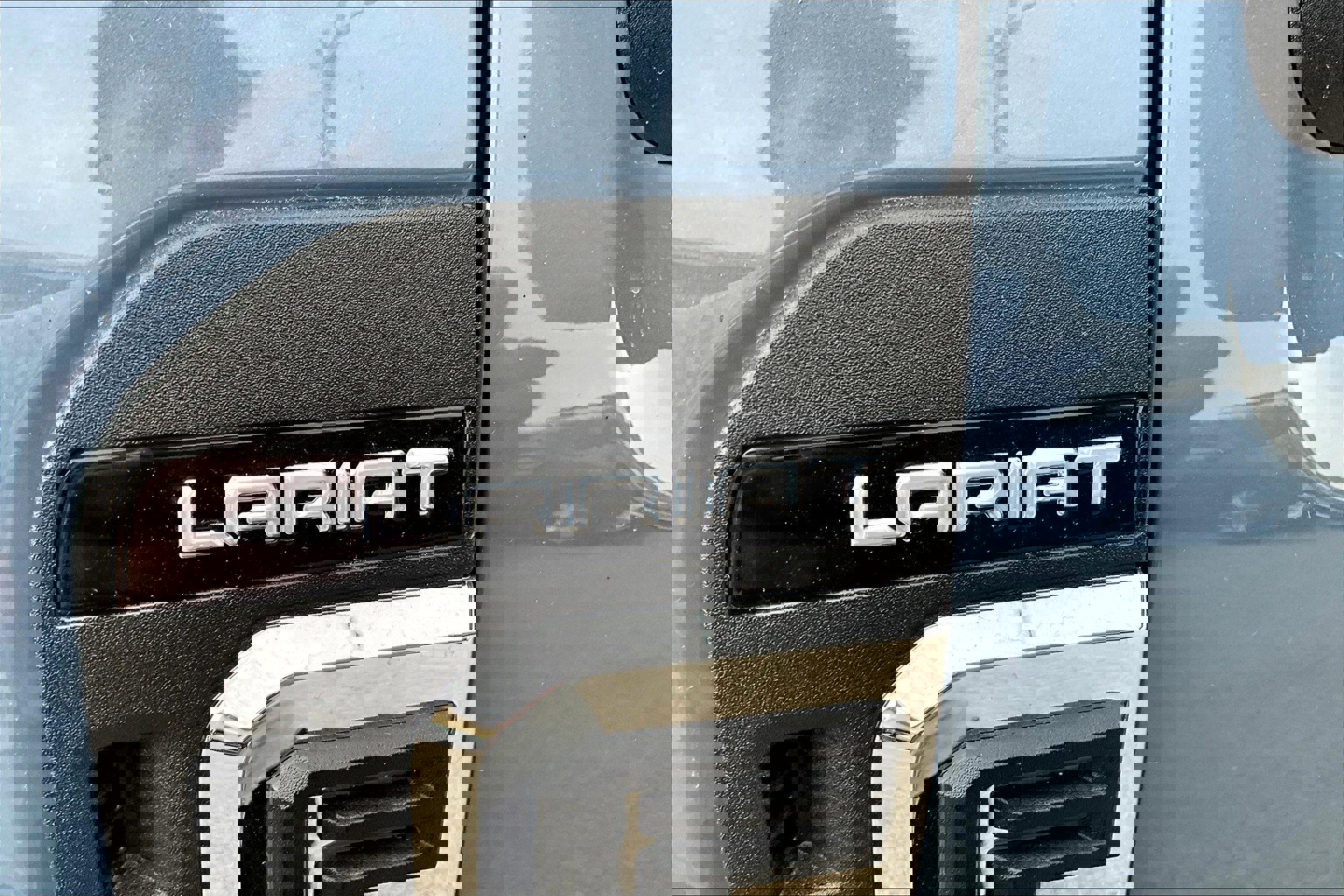 Used 2023 Ford F350 Lariat w/ Lariat Ultimate Package image 8