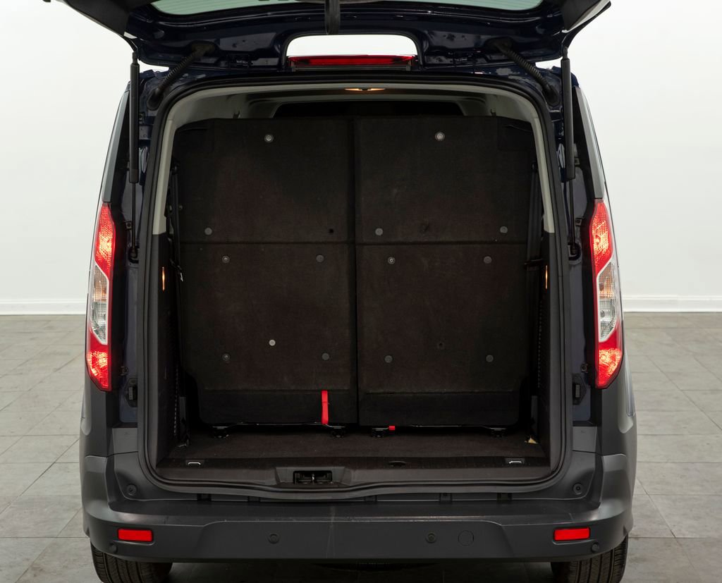 Used 2018 Ford Transit Connect XL image 12