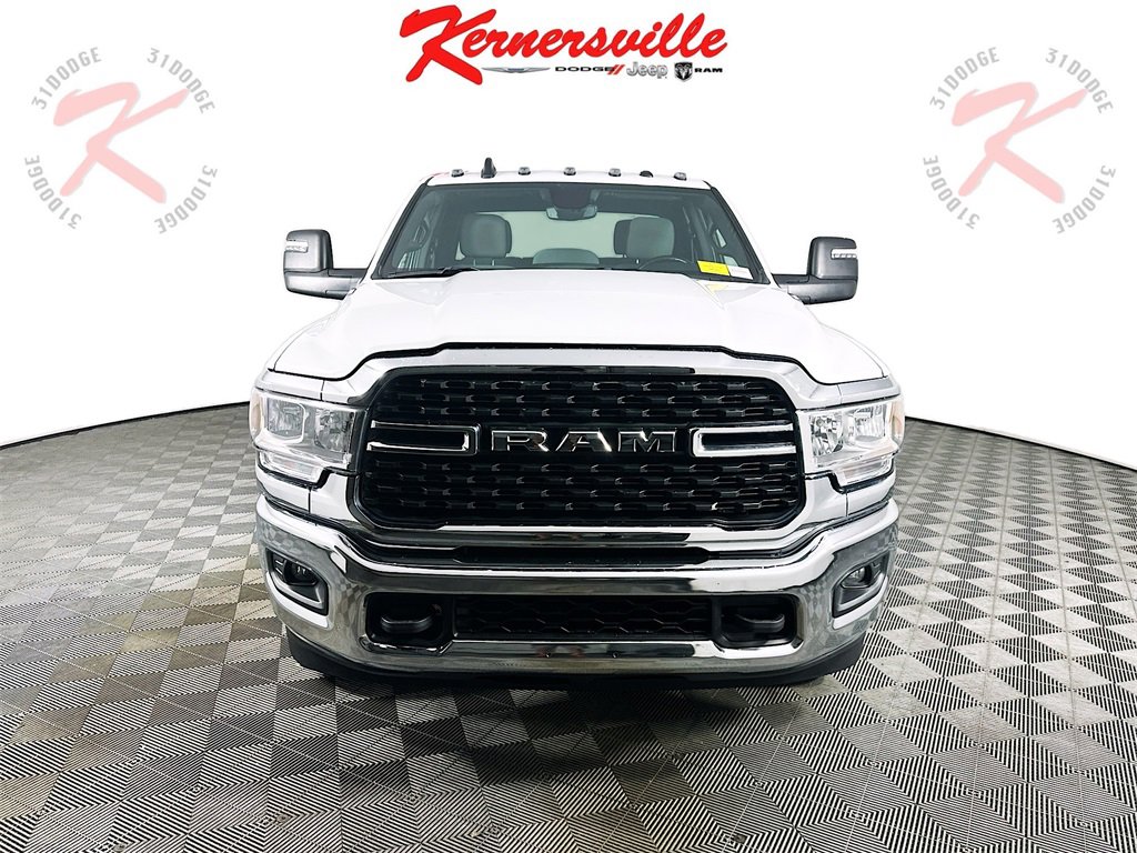Used 2024 RAM 3500 Big Horn video 2