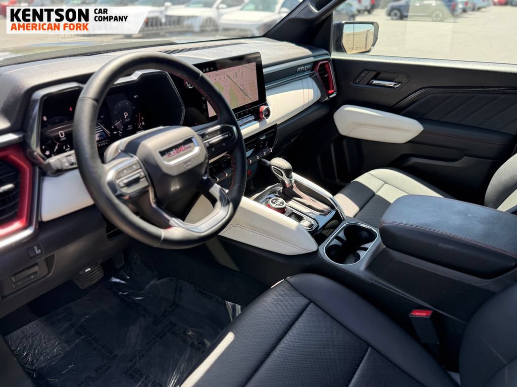 Used 2024 GMC Canyon AT4X AWD/4WD image 31