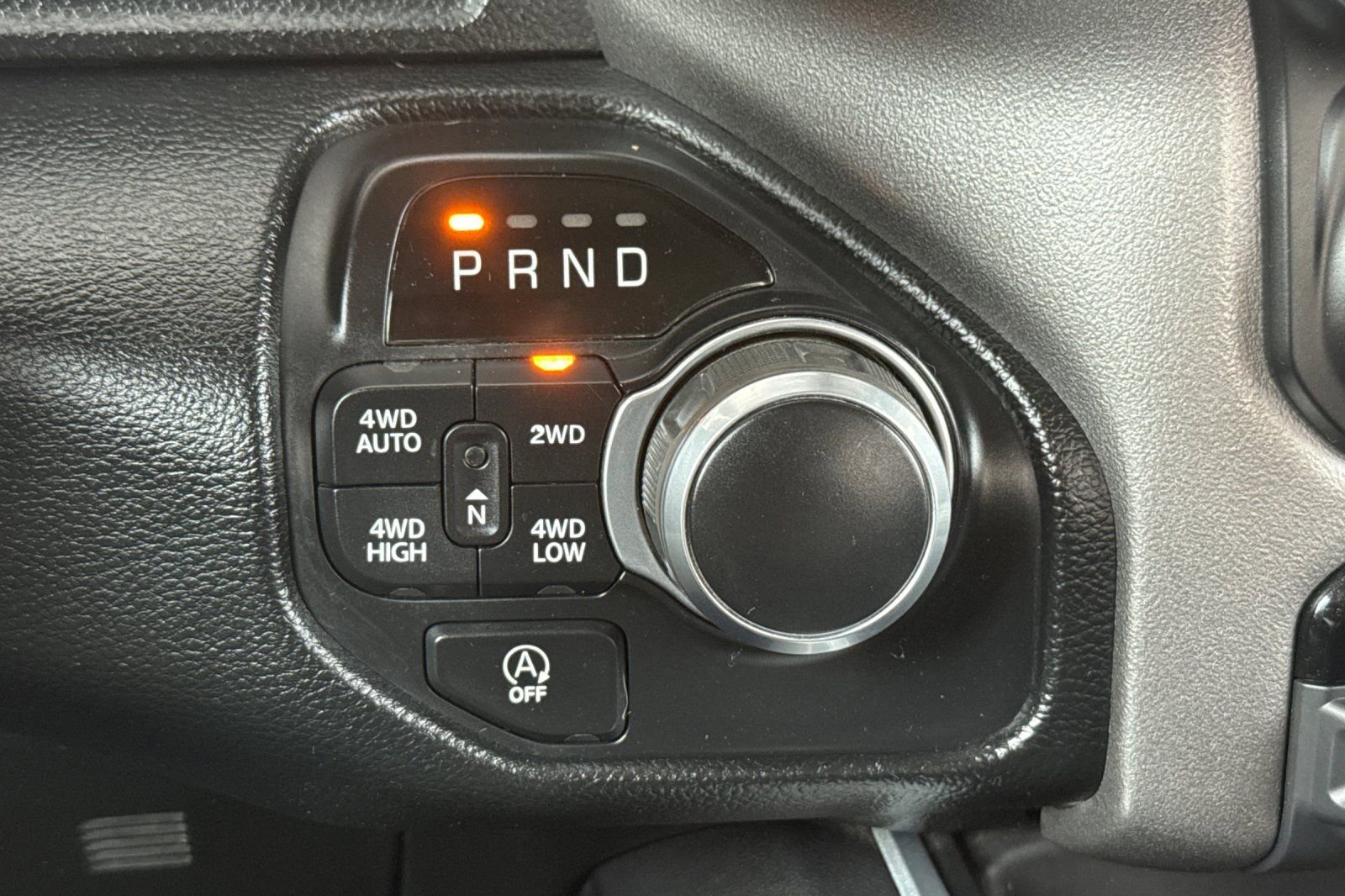 Used 2020 RAM 1500 Big Horn AWD/4WD image 31