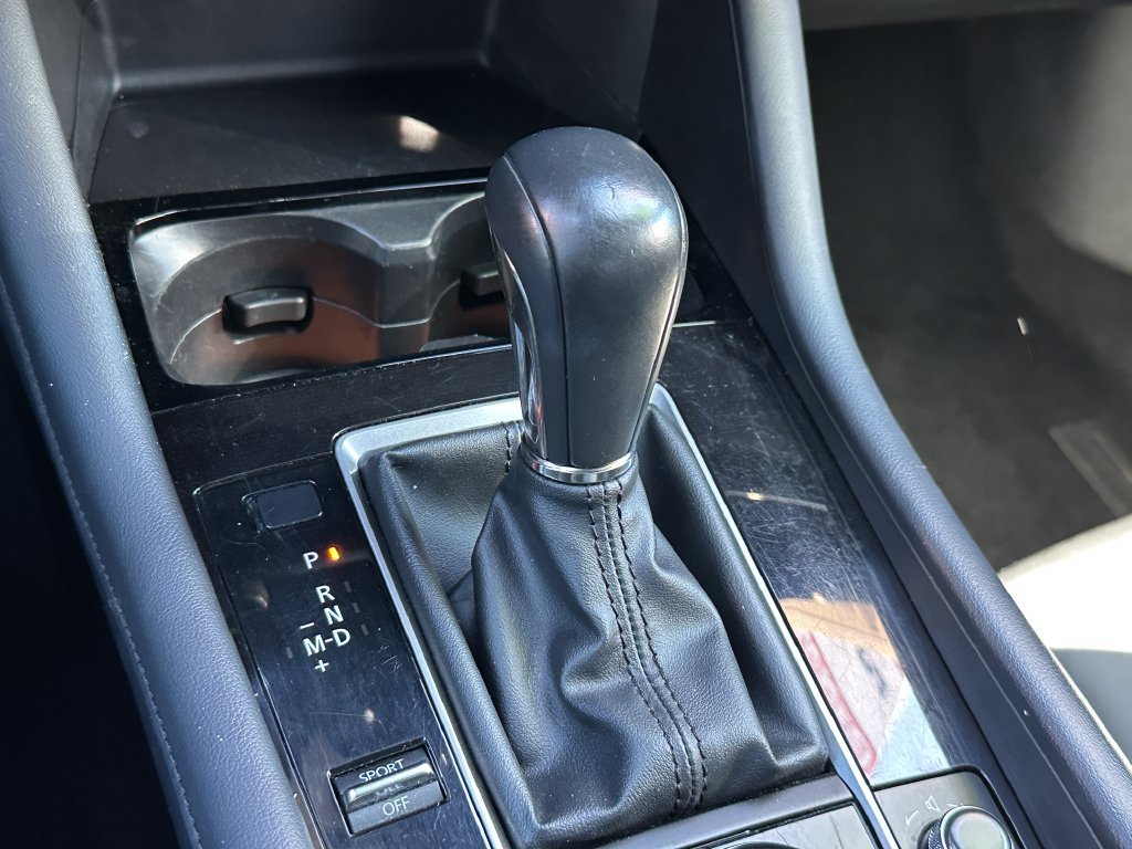 Used 2024 MAZDA MAZDA3 s FWD image 32