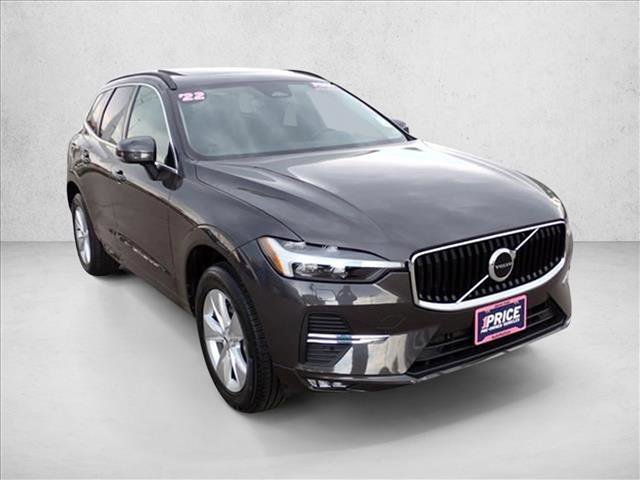 Used 2022 Volvo XC60 B5 Momentum image 6