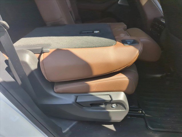 Used 2025 Acura MDX w/ Technology Package FWD image 27
