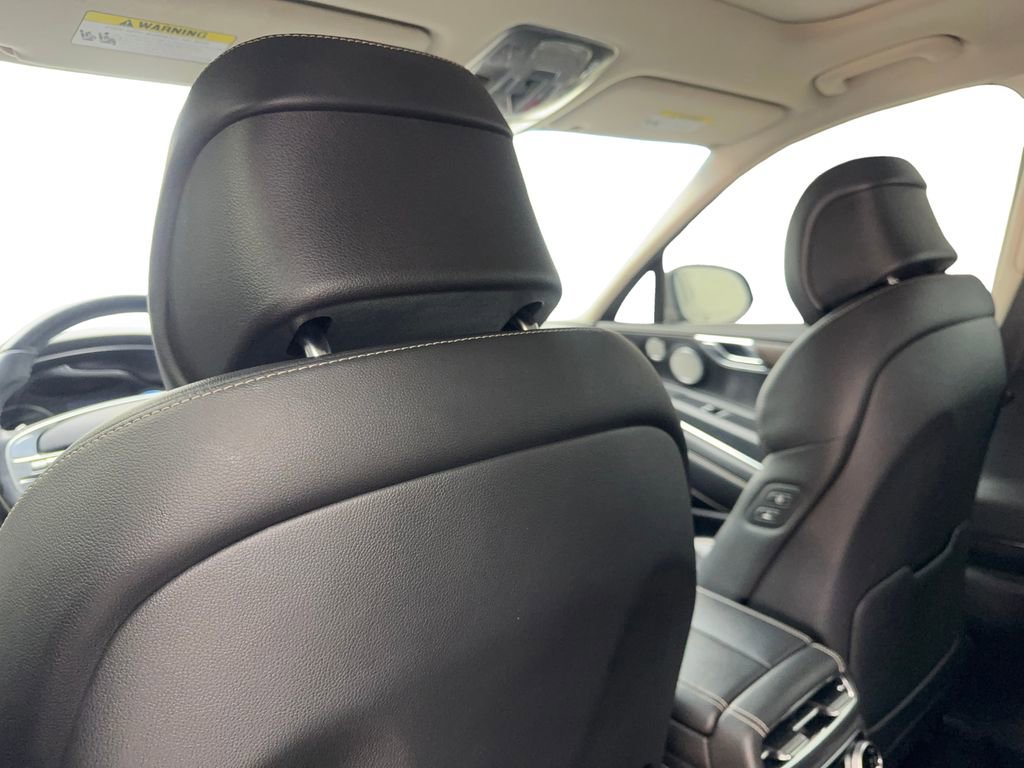 Used 2023 Genesis GV80 3.5T w/ Advanced Package image 37