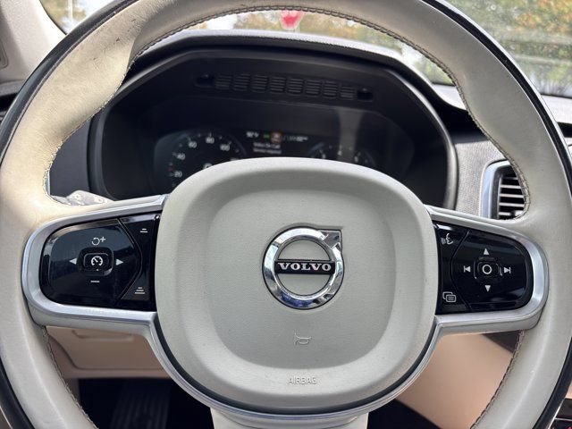 Used 2017 Volvo XC90 T6 Momentum w/ Vision Package AWD/4WD image 28