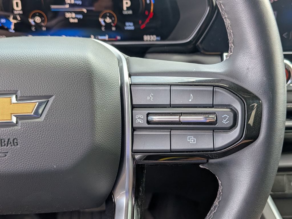 Used 2025 Chevrolet Colorado LT w/ Advanced Trailering Package AWD/4WD image 22