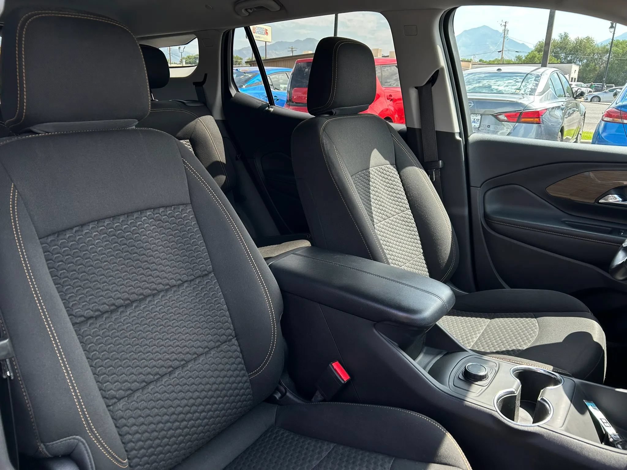 Used 2019 GMC Terrain SLE AWD/4WD image 14