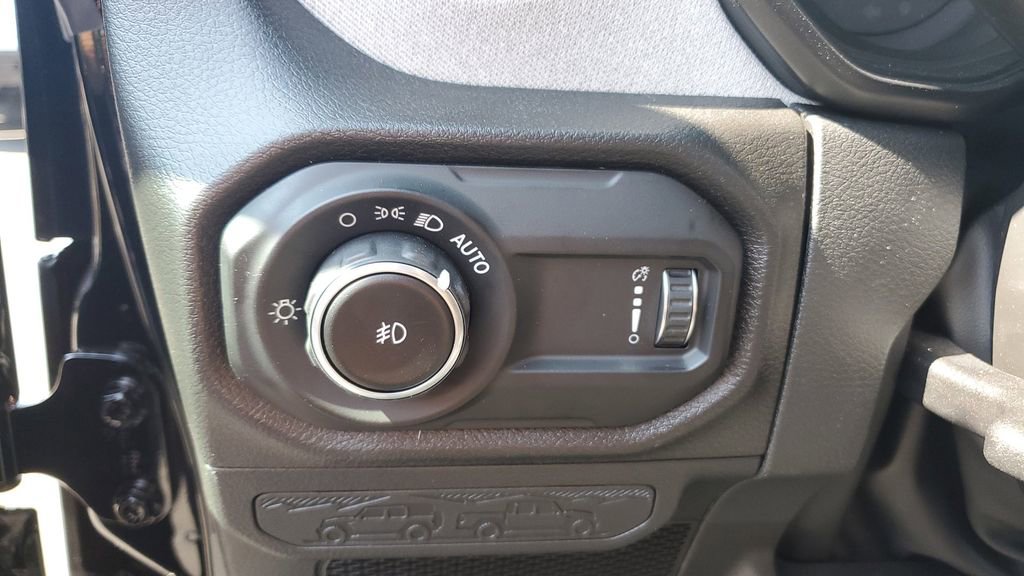 New 2025 Jeep Wrangler Sport S image 23