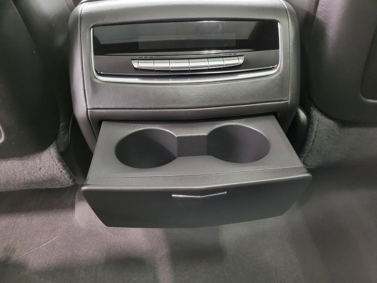 Certified 2024 Cadillac Escalade Sport Platinum w/ Heavy-Duty Trailer Package image 24