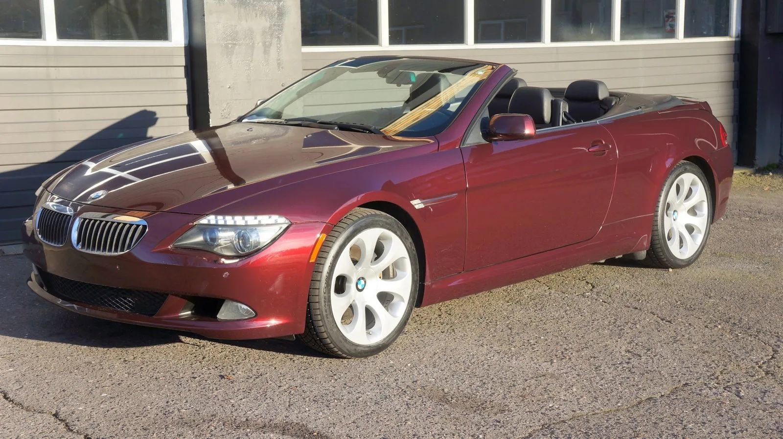Used 2008 BMW 650i Convertible image 1