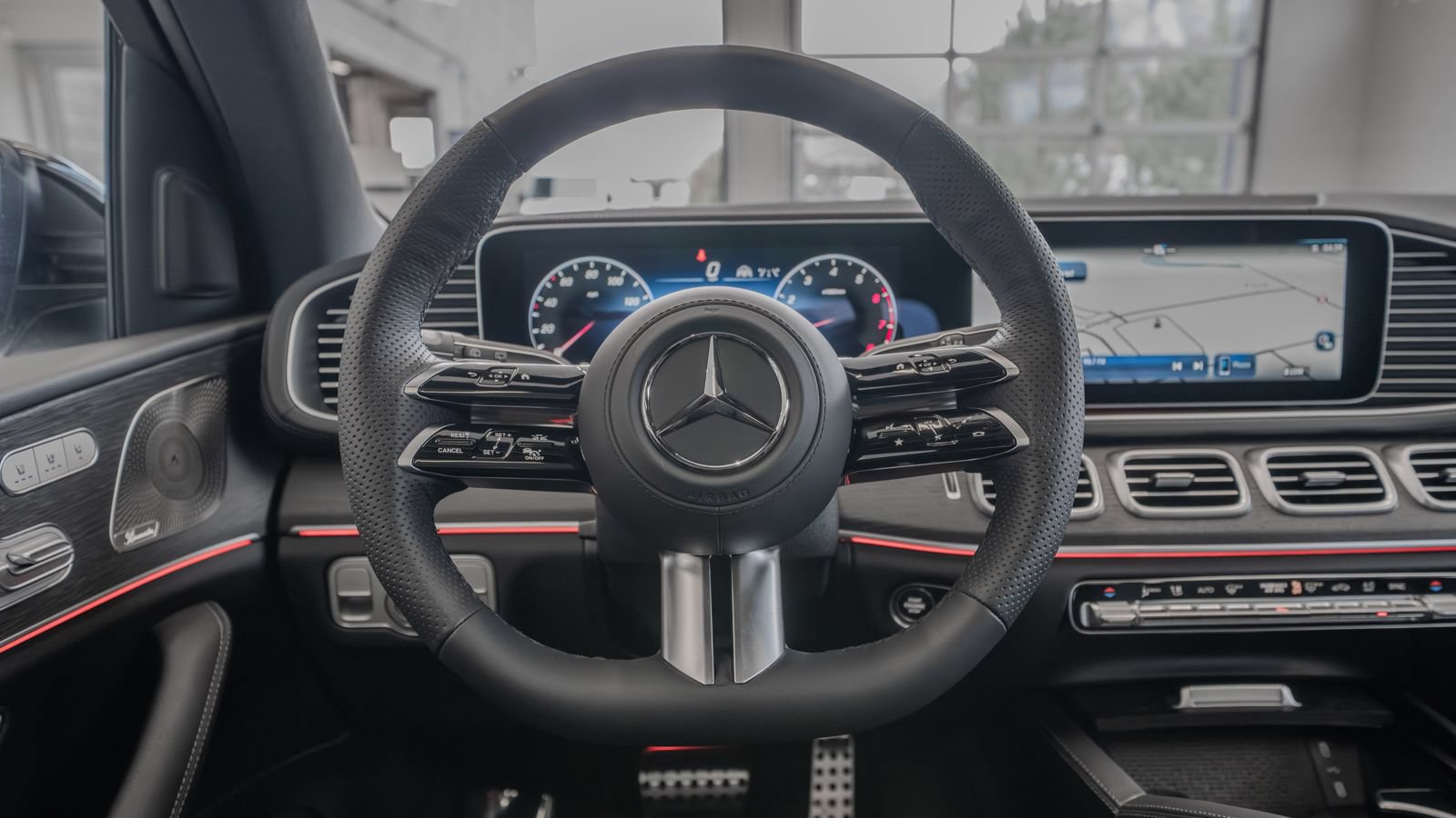 New 2026 Mercedes-Benz GLS 450 4MATIC image 9