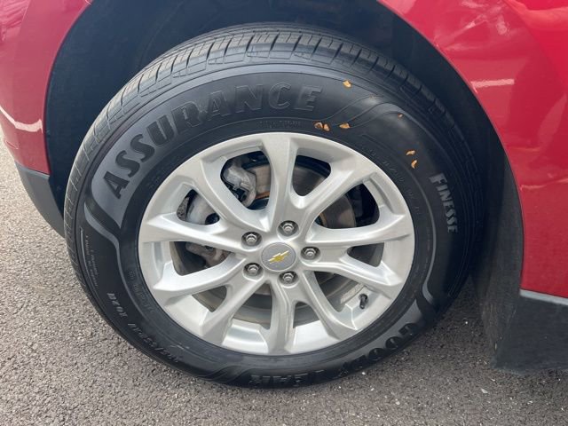 Used 2018 Chevrolet Equinox LT w/ Sun & Infotainment Package image 38