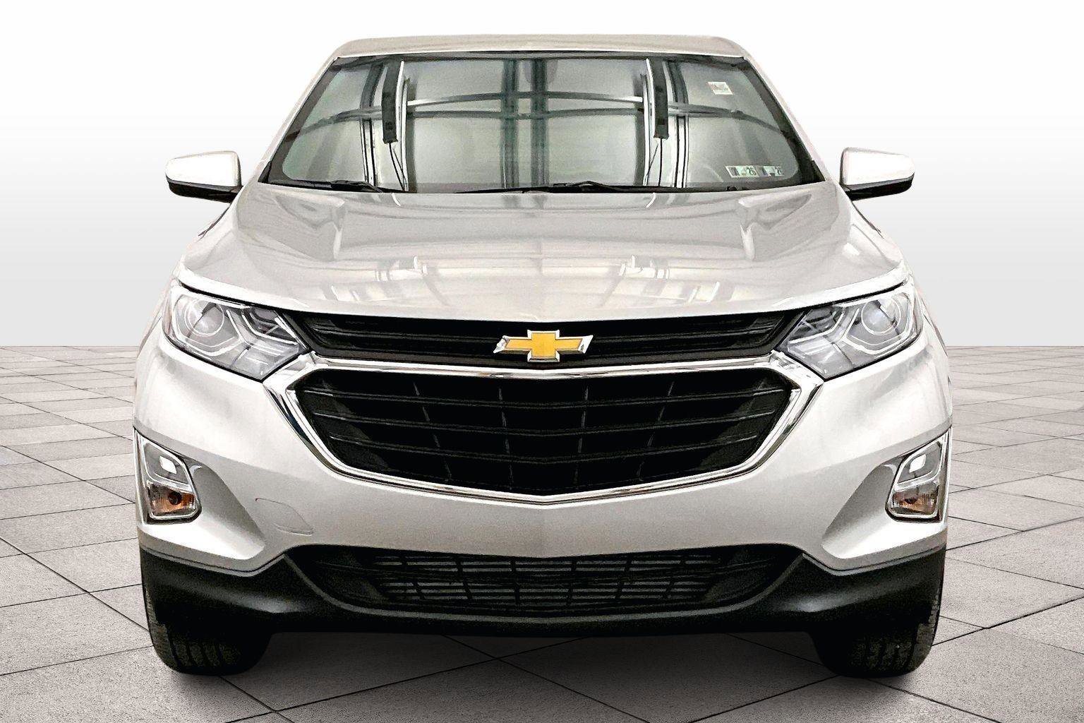 Used 2018 Chevrolet Equinox LT image 3