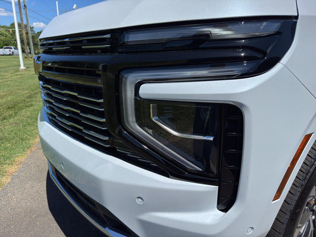 New 2026 Chevrolet Tahoe High Country AWD/4WD image 23