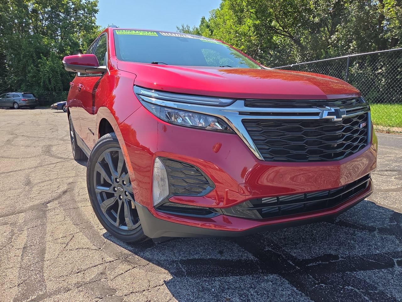Used 2022 Chevrolet Equinox RS w/ Infotainment Package FWD image 42