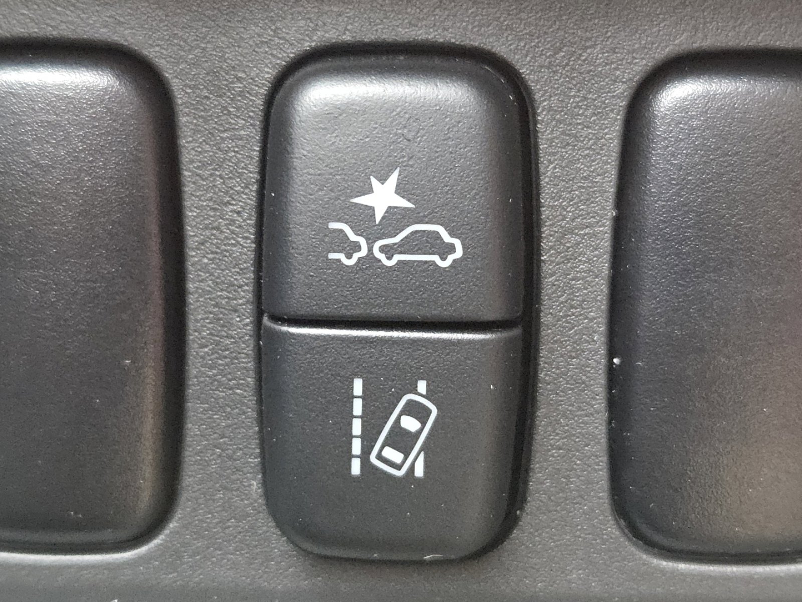 Used 2024 Mitsubishi Outlander Sport LE image 8