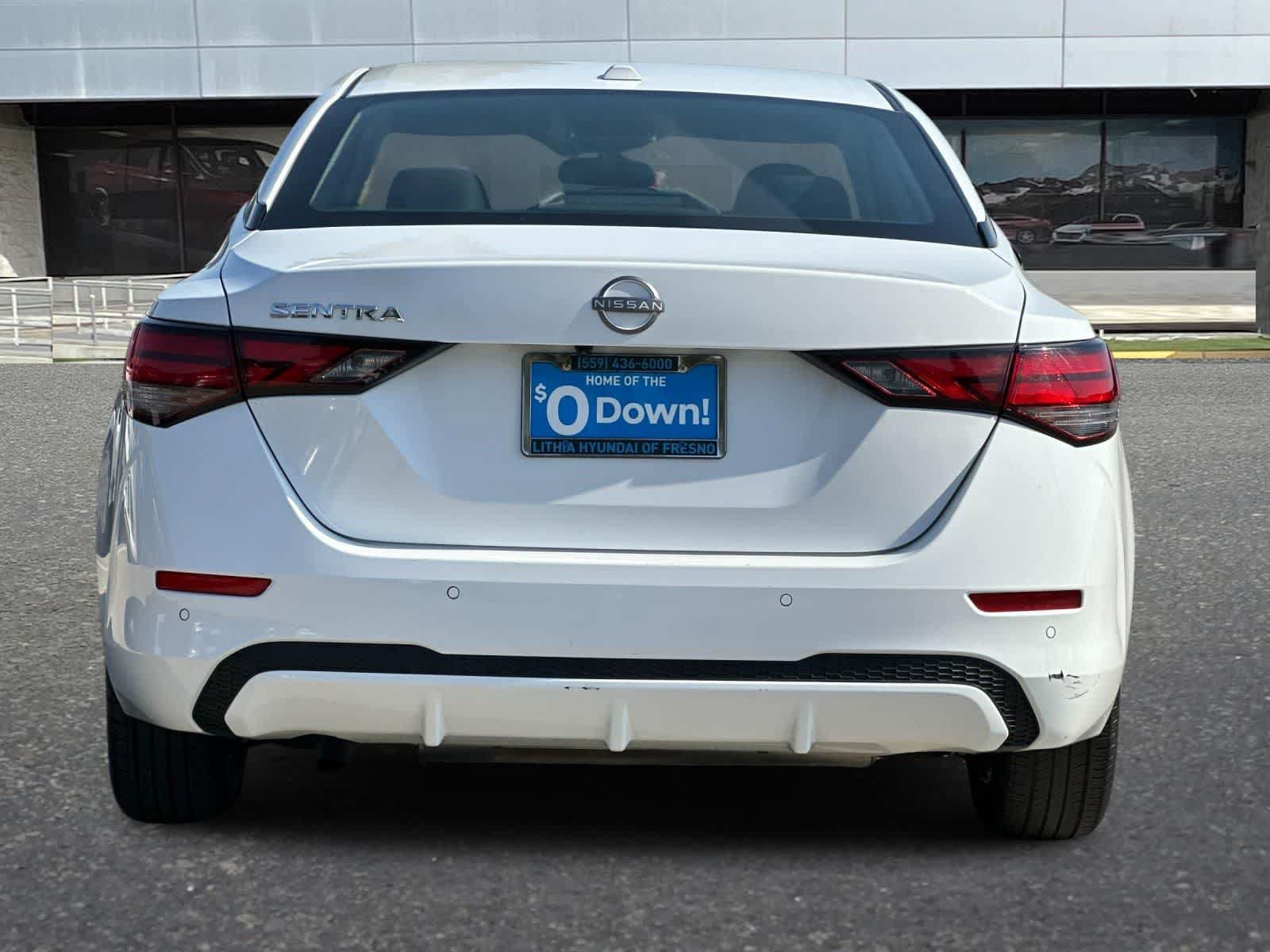 Used 2025 Nissan Sentra SV FWD image 8