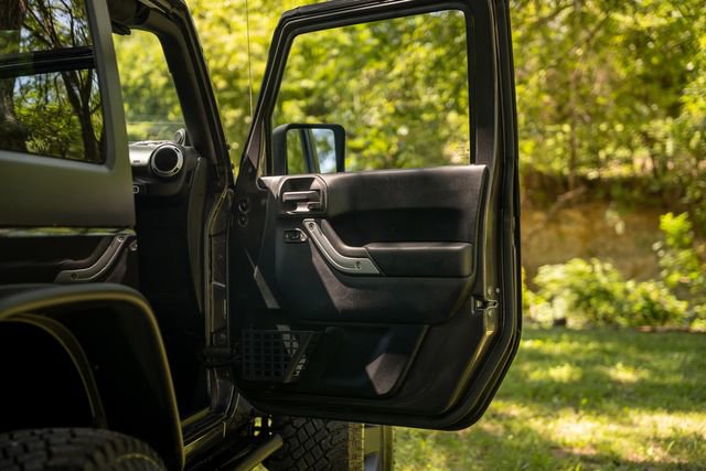 Used 2014 Jeep Wrangler Rubicon w/ Dual Top Group image 29