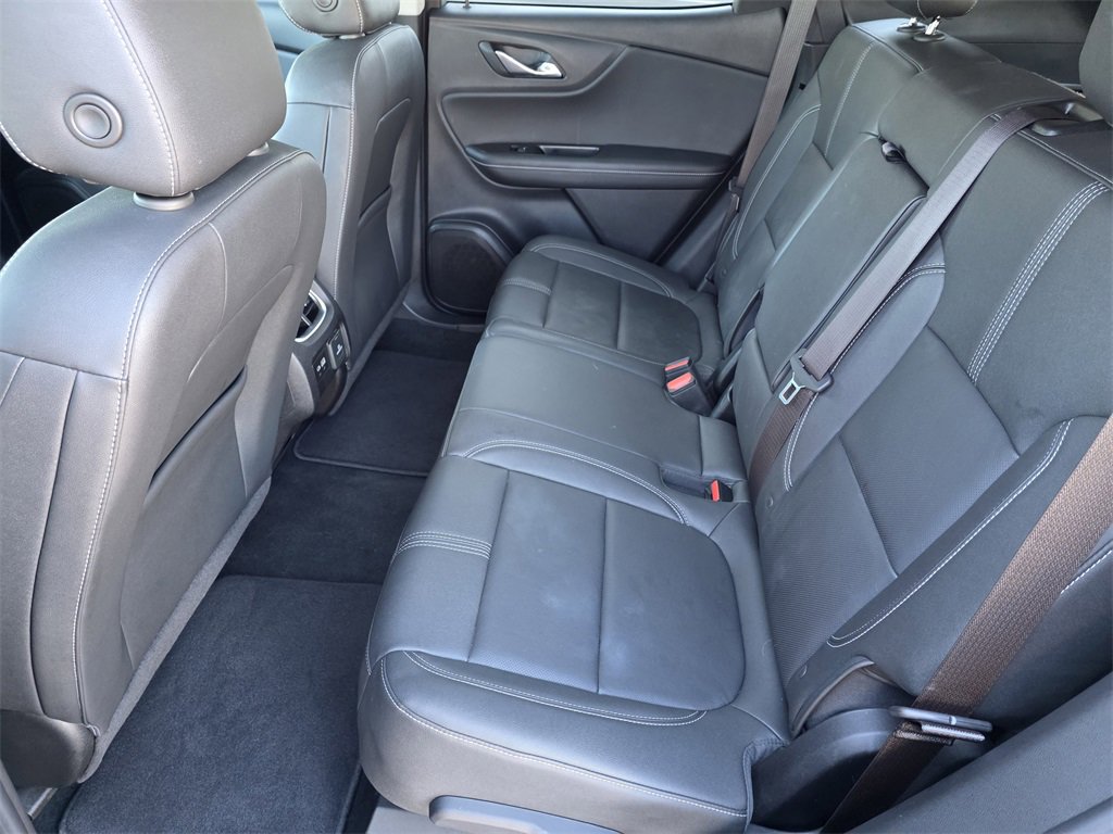 Used 2025 Chevrolet Blazer LT w/ Sound & Technology Package image 15