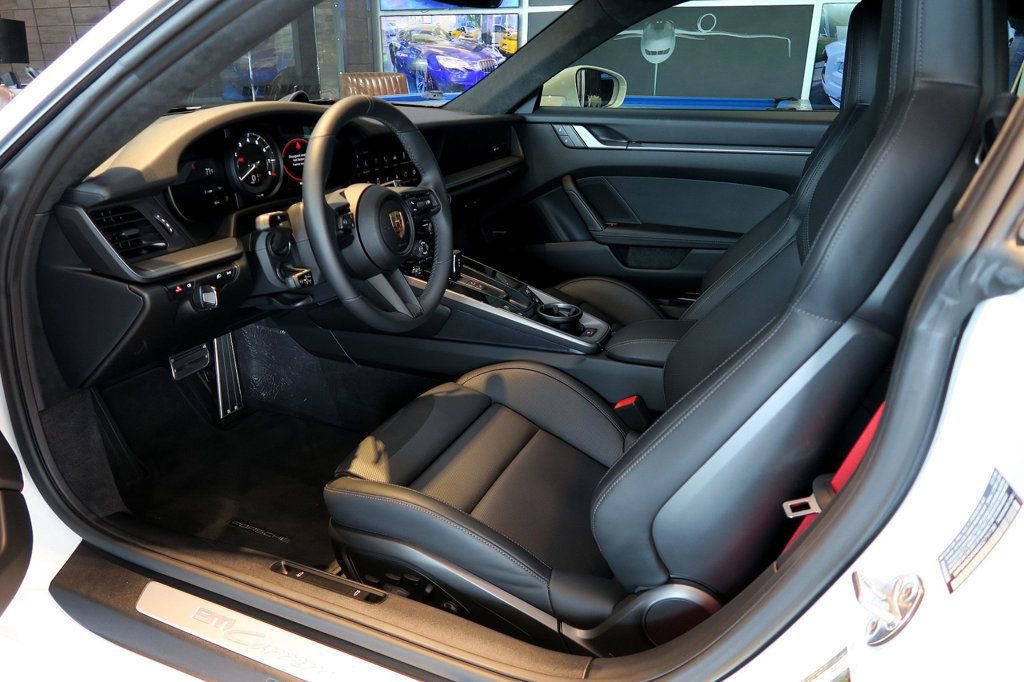 Used 2024 Porsche 911 Carrera S image 13
