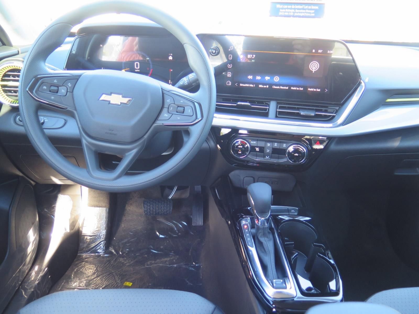 New 2026 Chevrolet Trax LT image 13