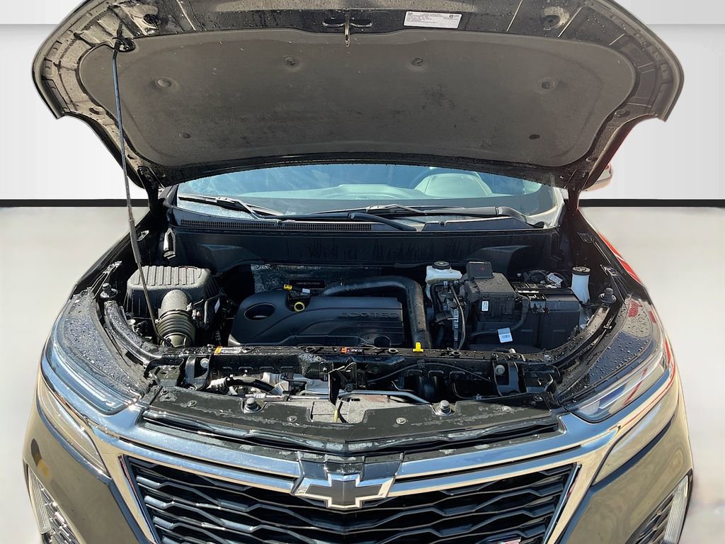 Used 2024 Chevrolet Equinox RS AWD/4WD image 30