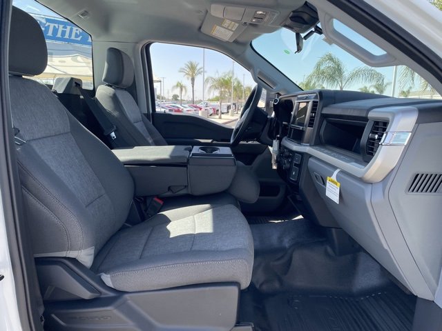 New 2025 Ford F250 XL w/ XL Chrome Package image 20