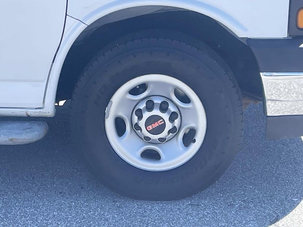 Used 2020 GMC Savana 2500 w/ Driver Convenience Package image 10