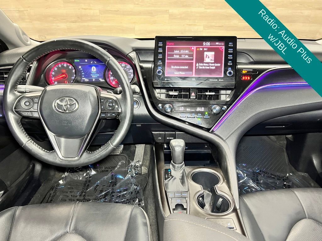 Used 2023 Toyota Camry XSE FWD image 2