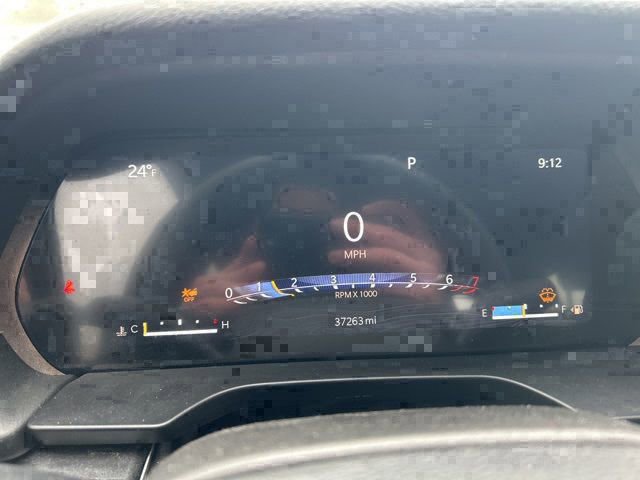 Used 2023 Jeep Grand Cherokee L Laredo image 11