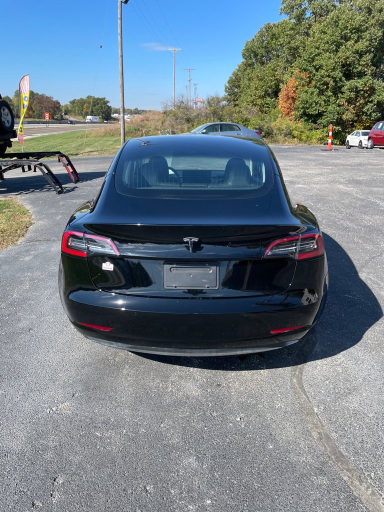 Used 2019 Tesla Model 3 Standard Range Plus RWD image 4