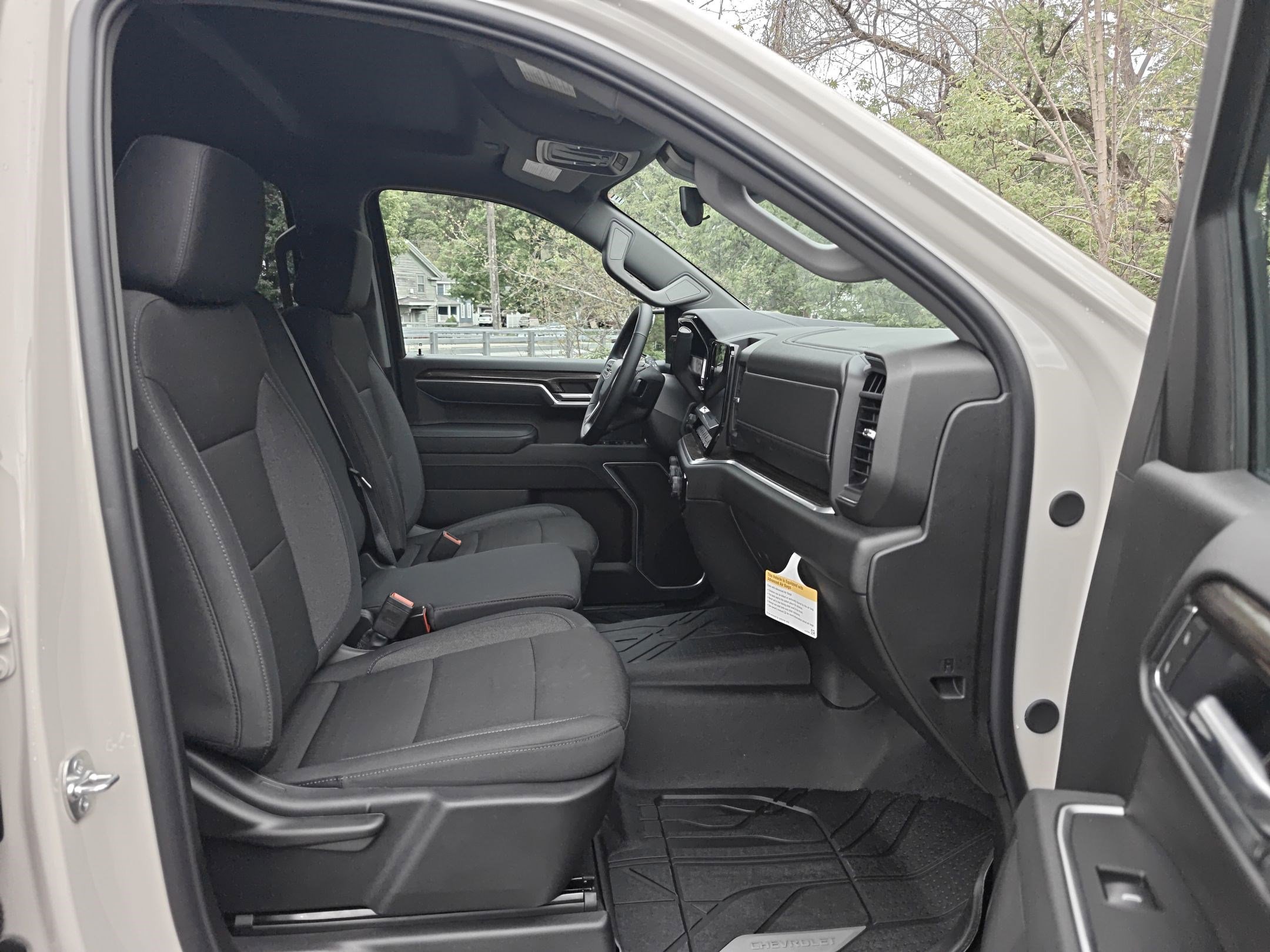Certified 2026 Chevrolet Silverado 1500 RST w/ RST Select Package AWD/4WD image 28