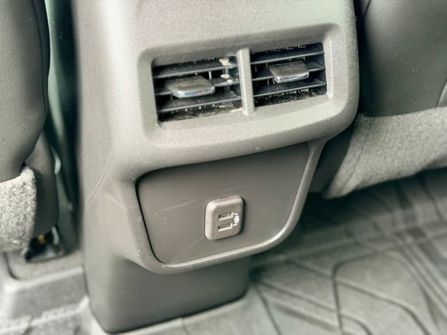 Used 2023 Chevrolet Equinox RS w/ LPO, Floor Liner Package FWD image 24