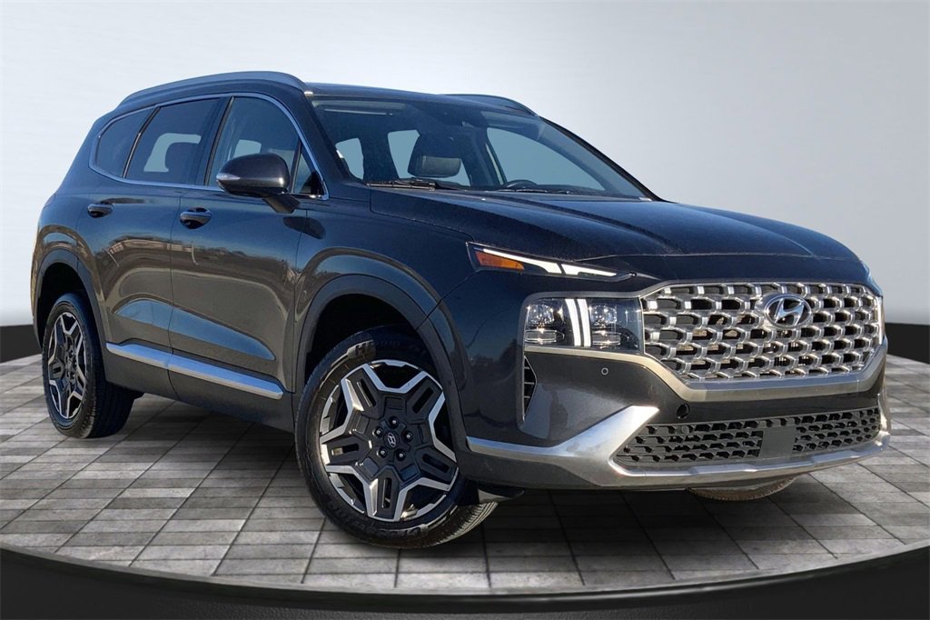 Used 2023 Hyundai Santa Fe Limited image 3