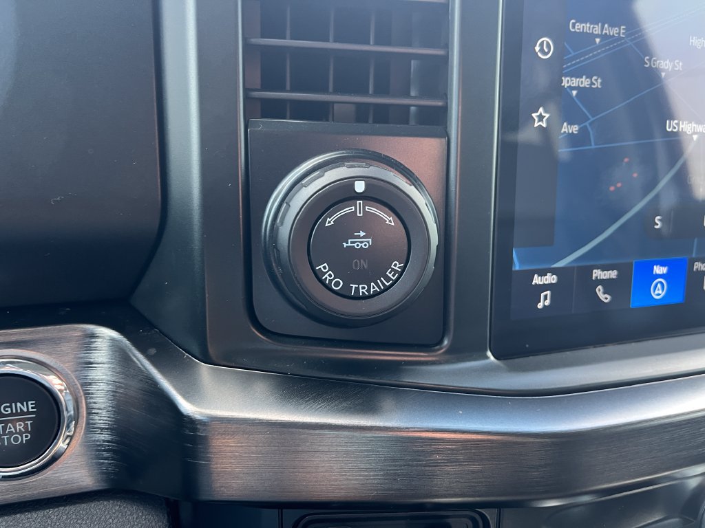 Used 2023 Ford F250 Lariat w/ Lariat Ultimate Package AWD/4WD image 28