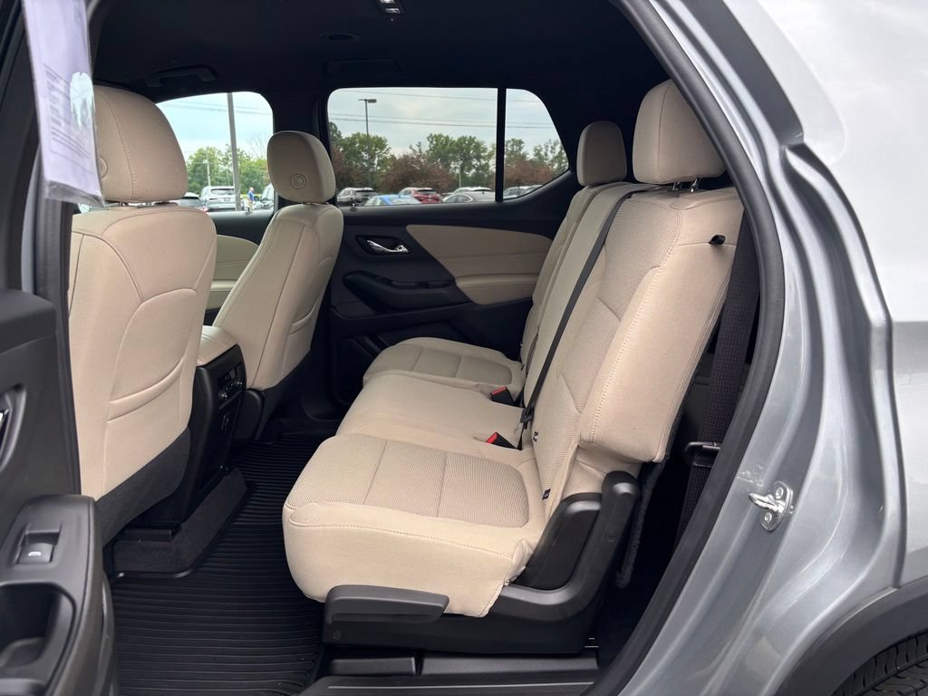Used 2023 Chevrolet Traverse LS w/ Midnight/Sport Edition FWD image 16