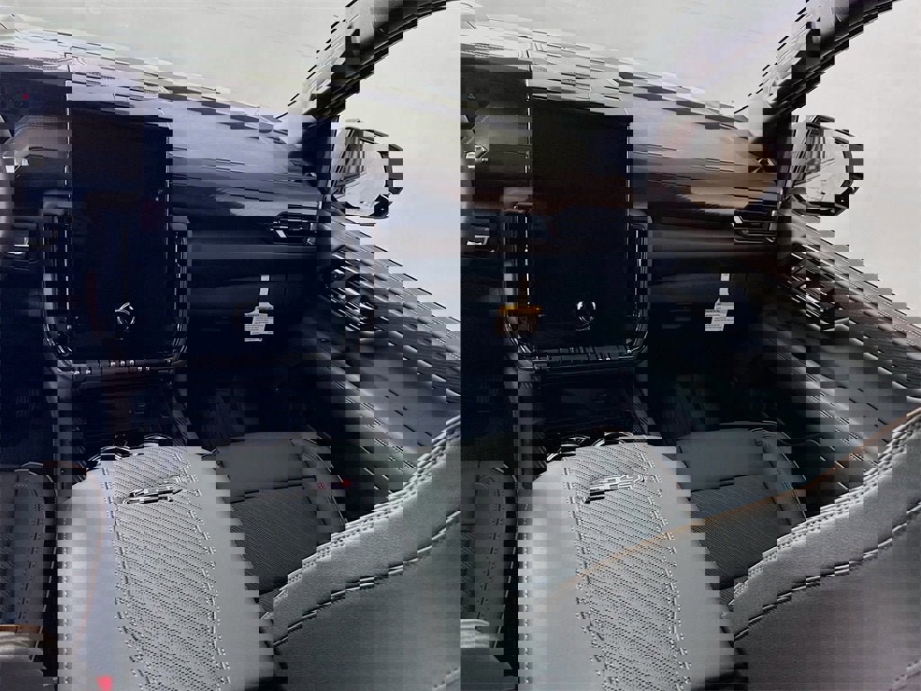 New 2026 GMC Yukon XL AT4 w/ AT4 Premium Package image 19