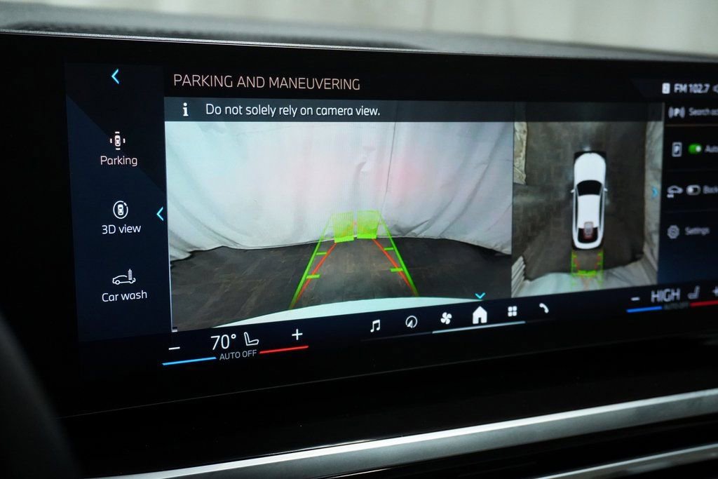 Certified 2024 BMW i4 xDrive40i w/ Premium Package image 24