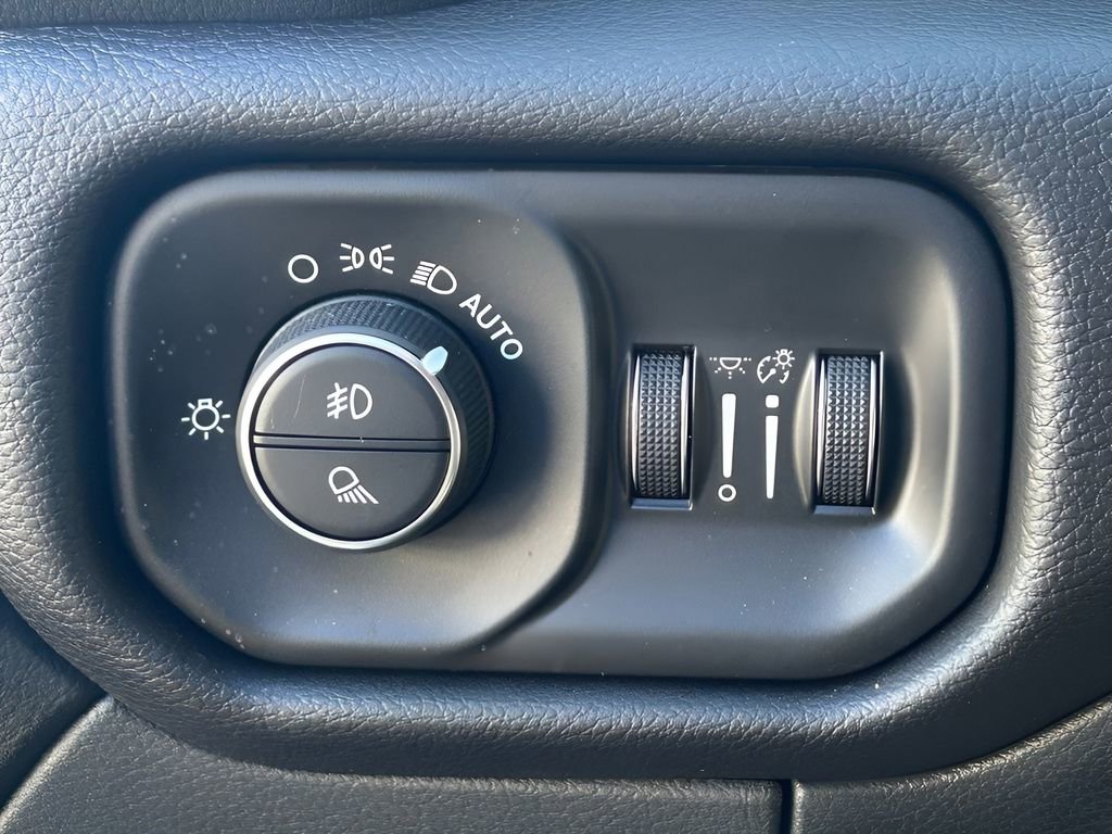 Certified 2022 RAM 3500 Laramie image 32