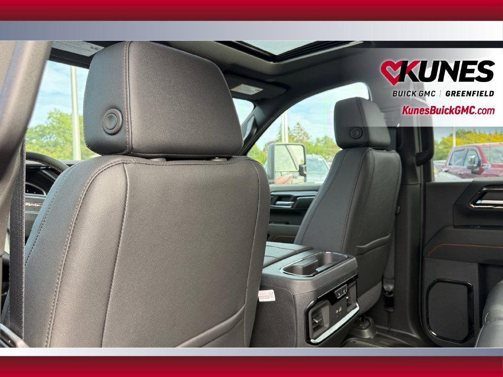 New 2026 GMC Sierra 2500 AT4 w/ AT4 Premium Plus Package AWD/4WD image 29