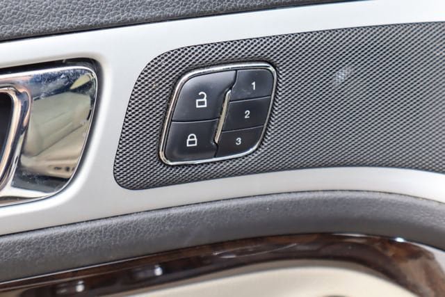 Used 2015 Ford Explorer Limited w/ Equipment Group 301A FWD image 22