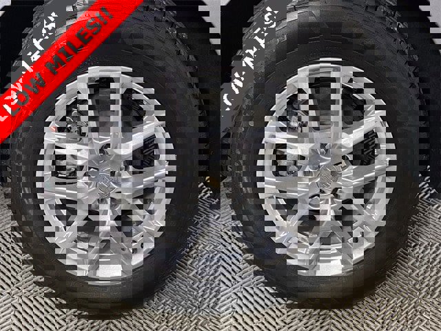 Used 2024 Chevrolet Equinox LT image 34