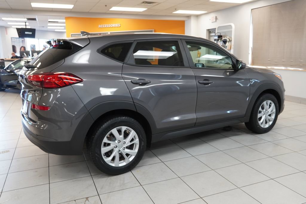 Used 2020 Hyundai Tucson SE w/ Cargo Package FWD image 11