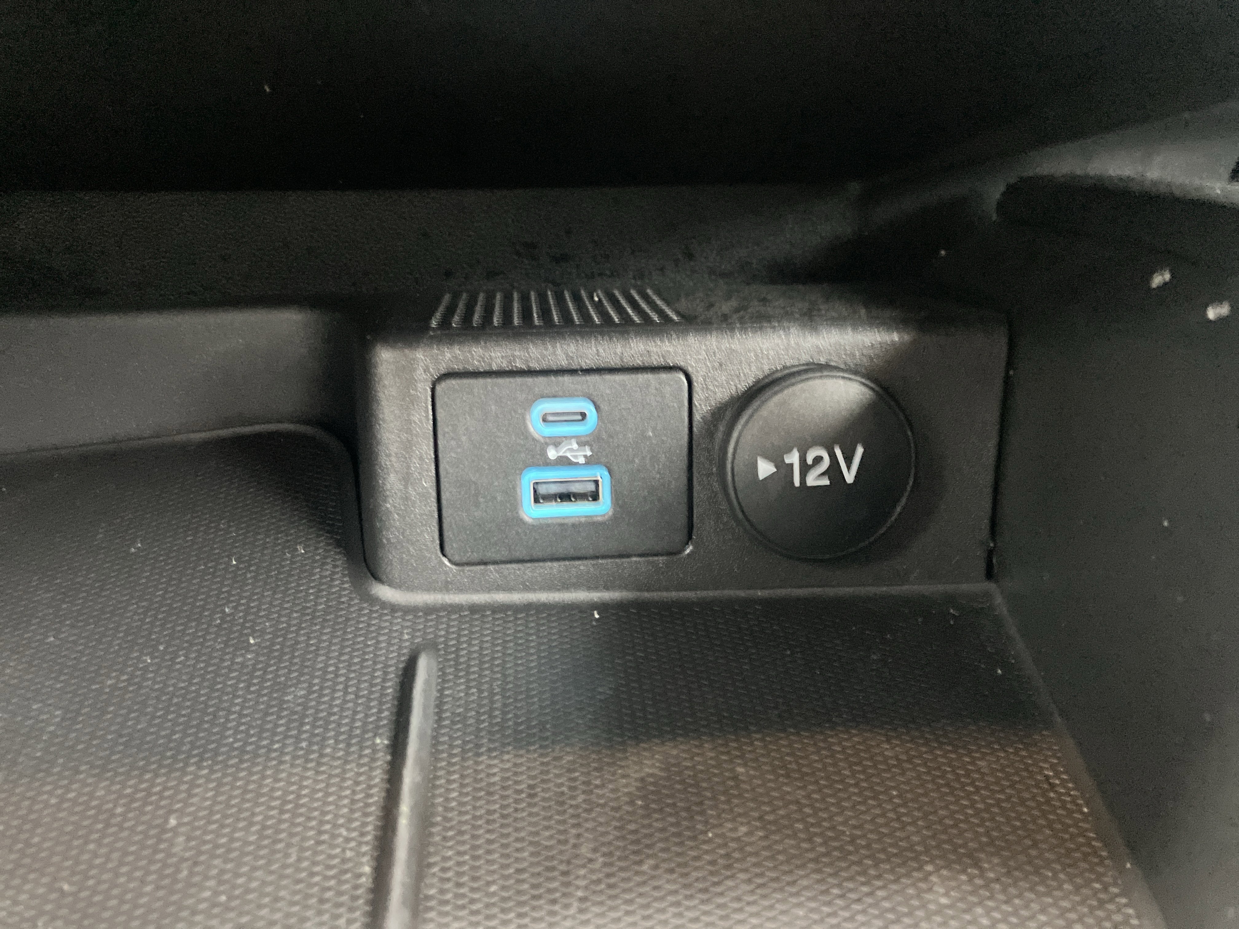 Used 2023 Ford Escape Active image 29