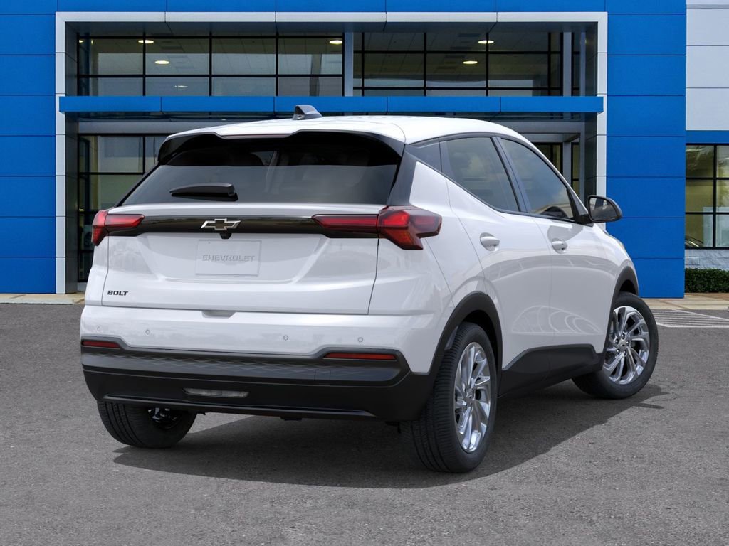New 2027 Chevrolet Bolt LT w/ Comfort Package FWD image 4
