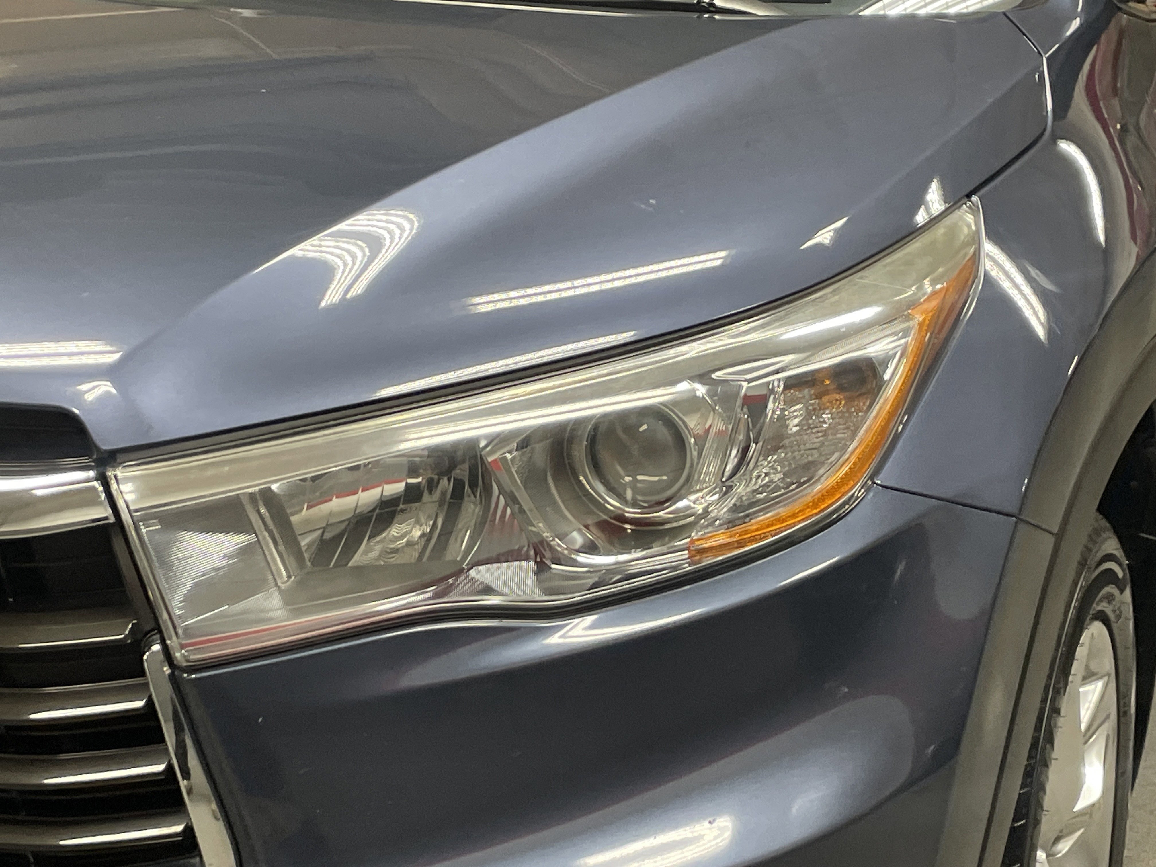 Used 2016 Toyota Highlander Limited image 6