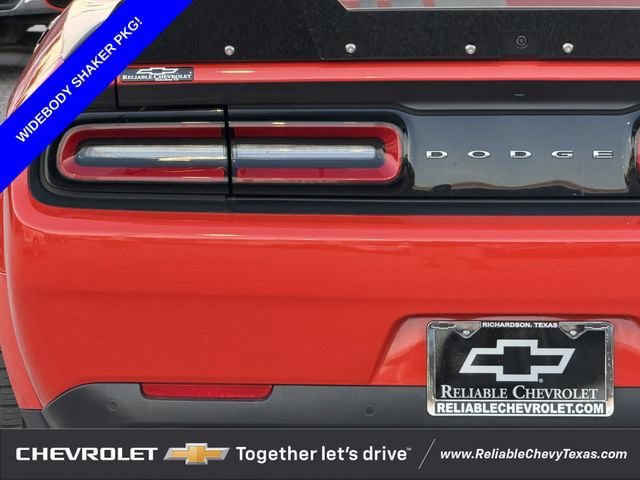 Used 2022 Dodge Challenger R/T Scat Pack RWD image 9